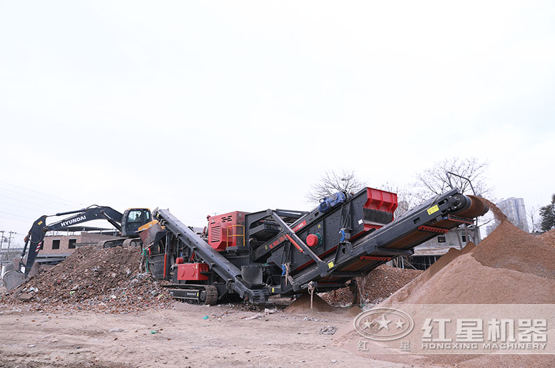 小型磚石建筑垃圾破碎機多少錢一臺？手續(xù)怎么辦？