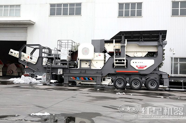 小型車式流動石子粉碎機，小巧輕便但不失專業(yè)