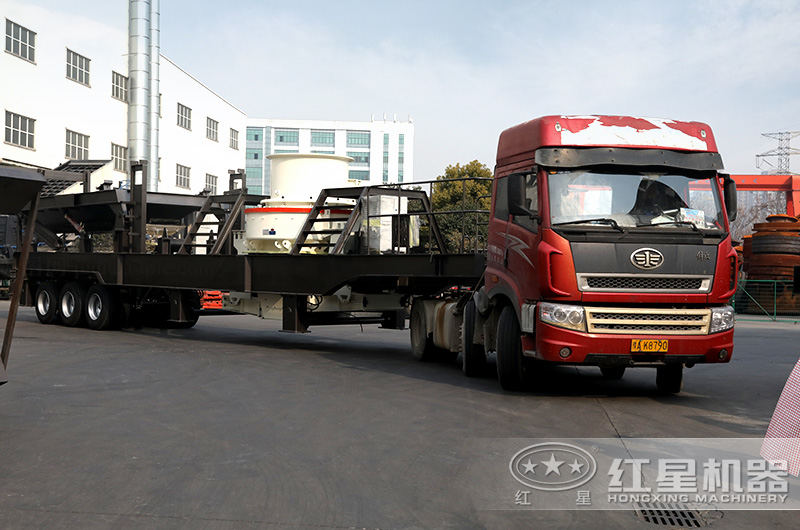 掛上車(chē)頭即可行走的移動(dòng)制砂機(jī)